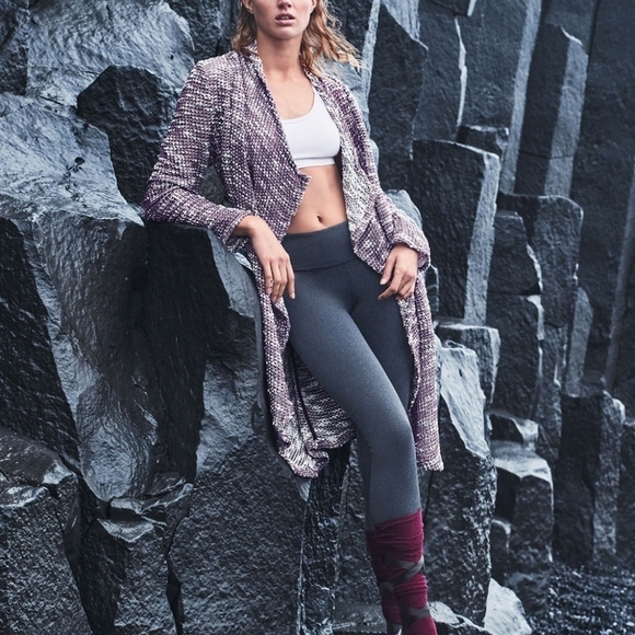 Fabletics Moscow Wrap Cardigan eggplant purple cream size small - Picture 2 of 10